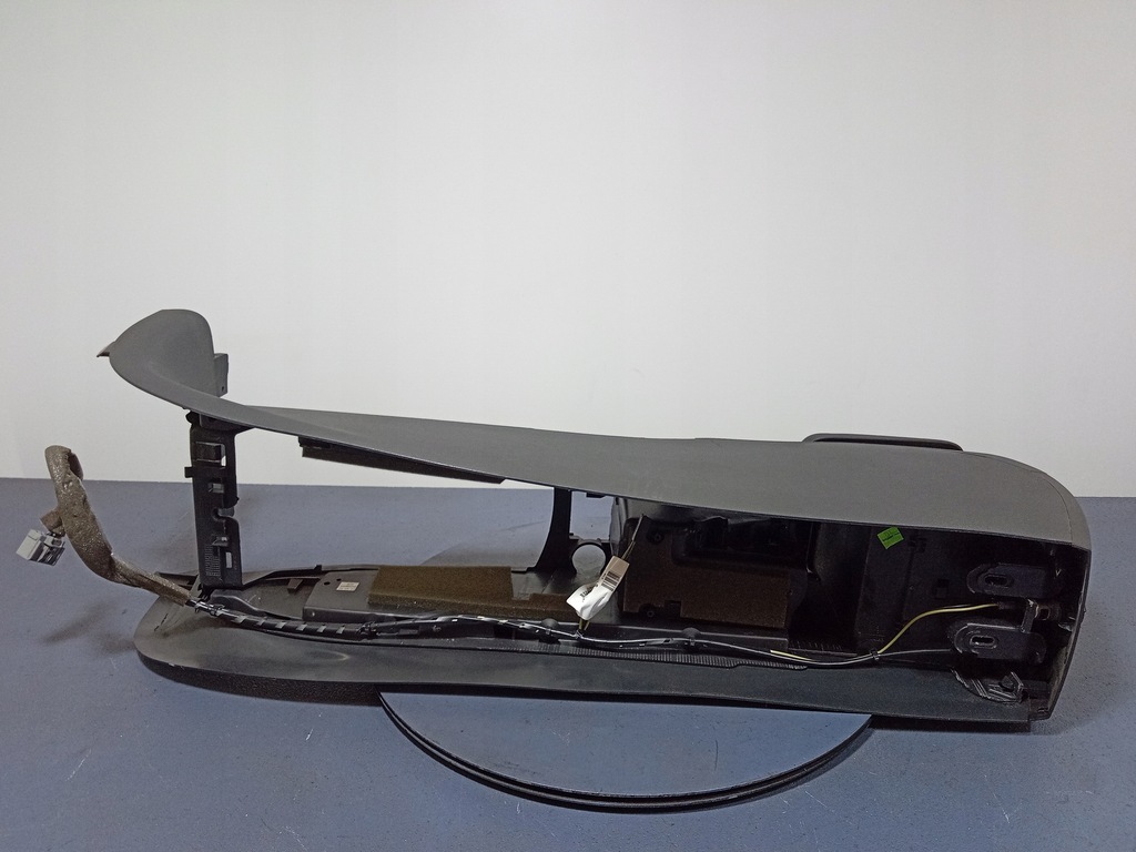 фото №5, Volvo v50 s40 ii туннель средний подлокотник