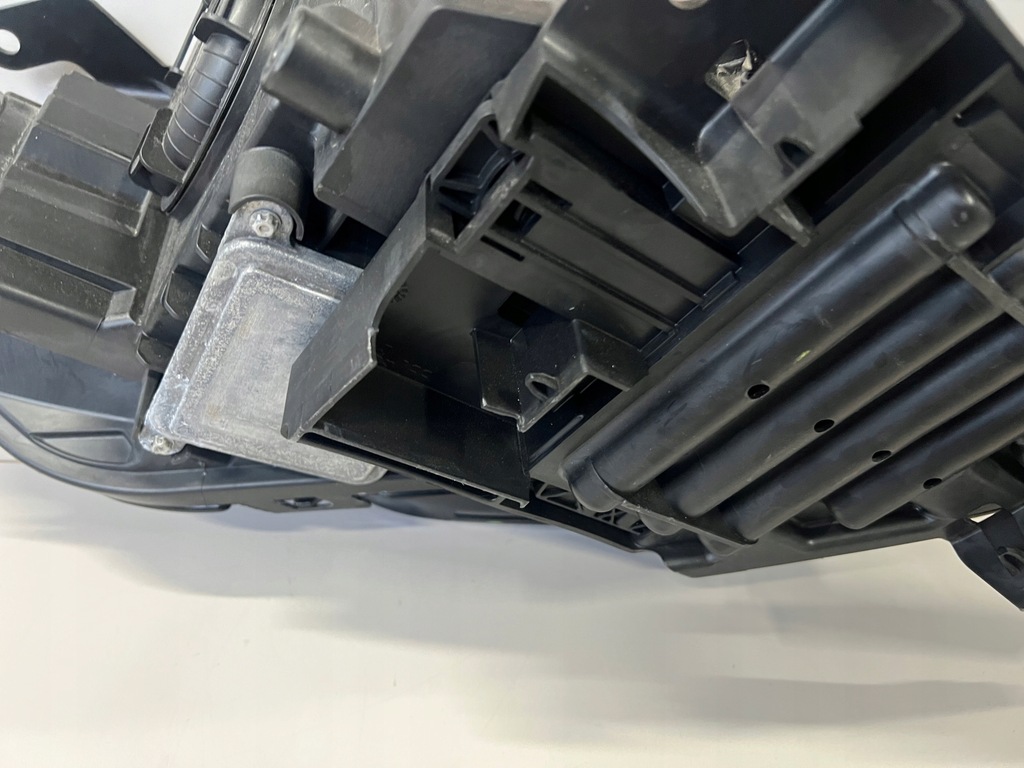 фото №12, Лампа передняя левая land rover discovery sport ксенон led 12pin