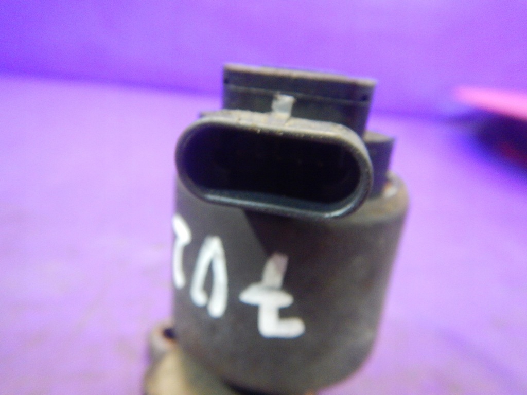 фото №4, Opel omega b 2.2 144km клапан вакуумa egr