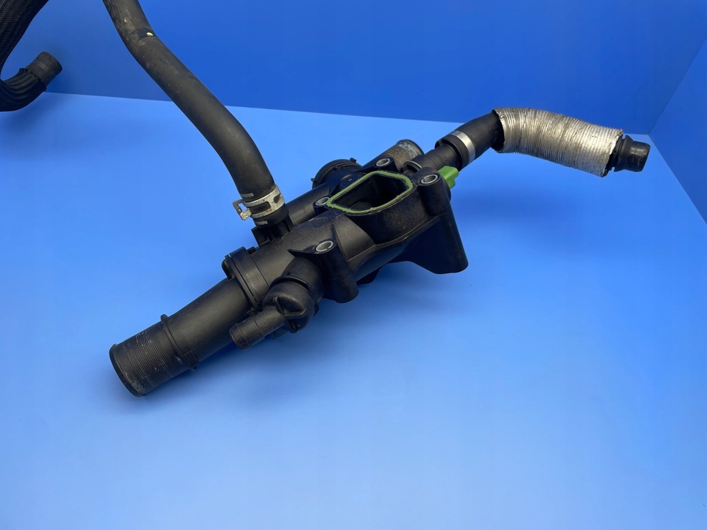 фото №10, Volvo c30 s40 ii v50 2.0d 136 km - корпус термостата термостат 9656182980