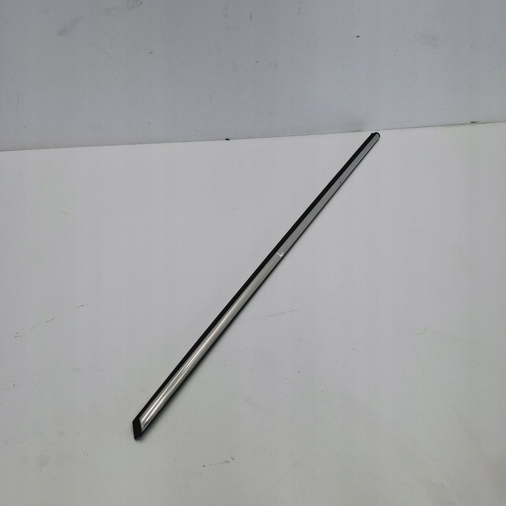 фото №1, 2011 mini one - cooper r57 молдинг / прокладка стекло дверь