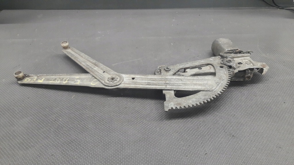 фото №8, Механізм скло скло правий peugeot 205 2pin