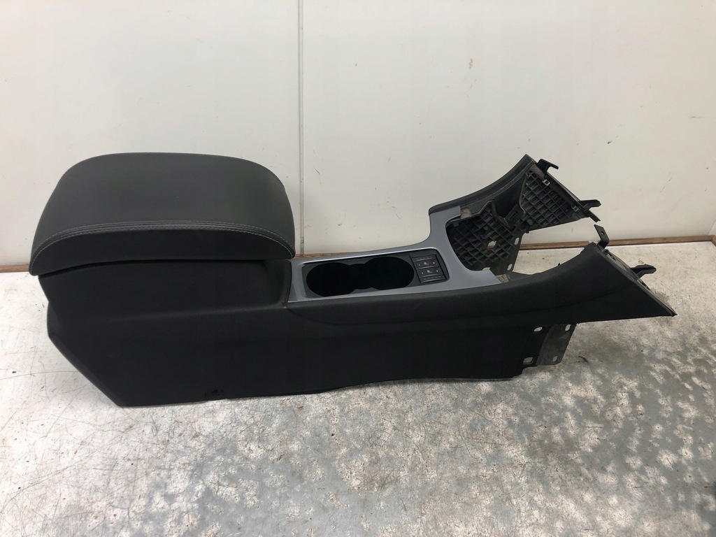 фото №9, Туннель средний подлокотник ford mondeo mk4