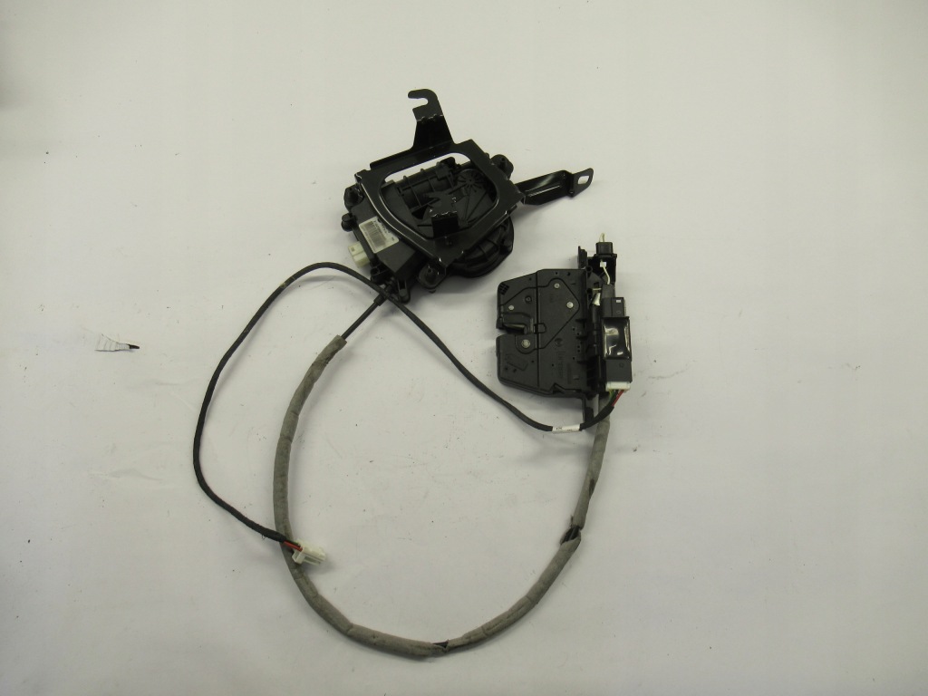 Купить Bmw f31 замок доводчик крышки багажника 7269516