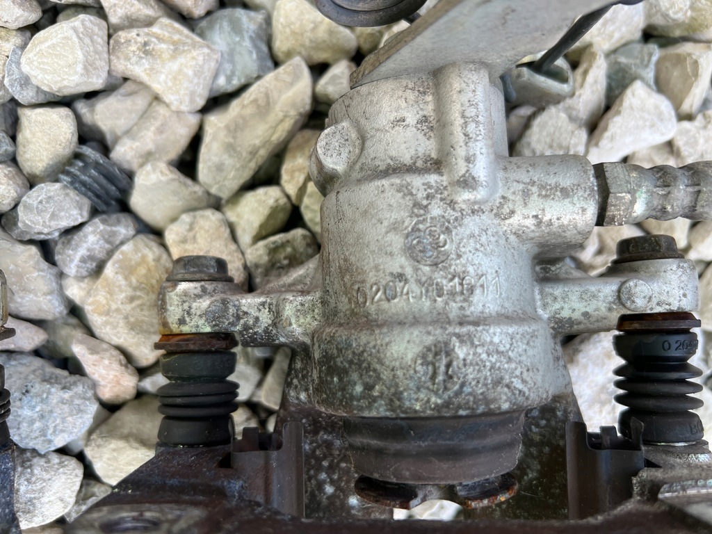 фото №3, Alfa romeo mito супорт гальмівний правий задня bosch