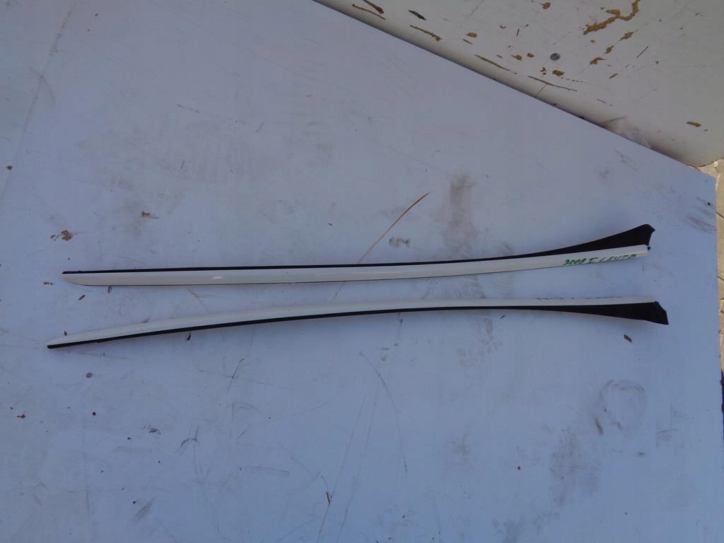 фото №1, Молдинг скло лобове ліва peugeot 3008 i ewpb