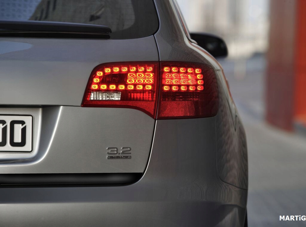 фото №5, Land rover range rover evoque dynamic hse awd молдинг декоративная крышки багажник