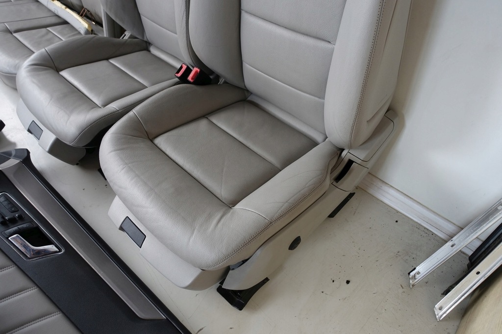 фото №8, Mercedes w212 dvd сиденья обивка салон сиденье