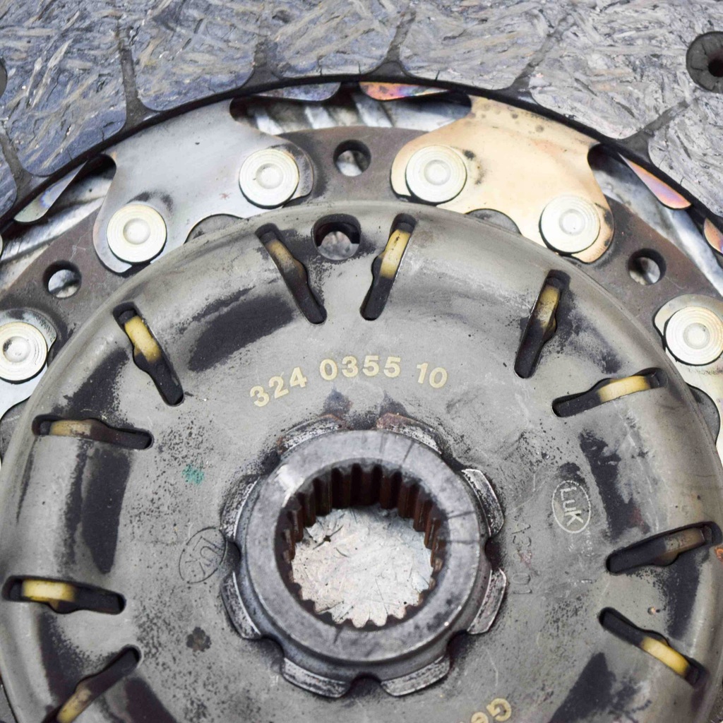 фото №7, Комплект зчеплення audi q3 8u 03l141016n 20488982 2.0l 103kw 2012