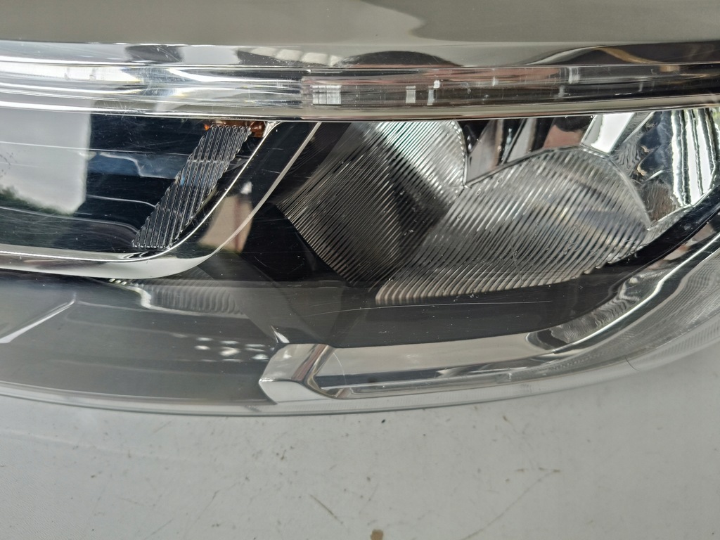 фото №3, Лампа левая фара dacia sandero ii 16- lift logan led