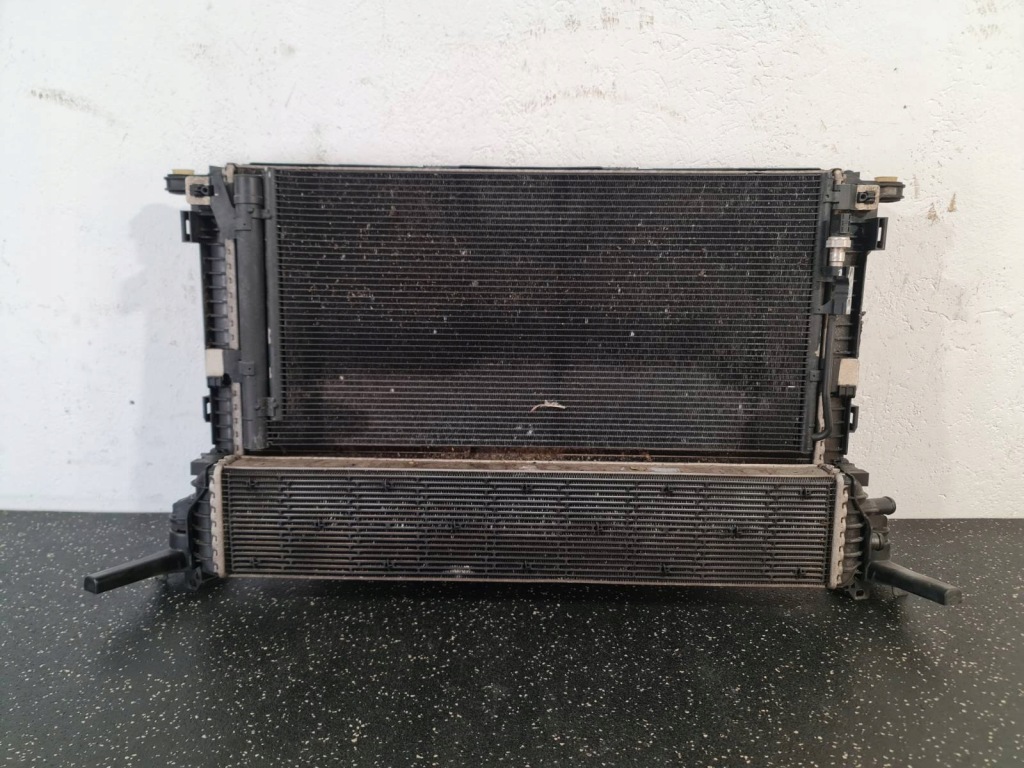 Audi q5 80a 3.0tdi радіатор вентилятори комплект в Україні