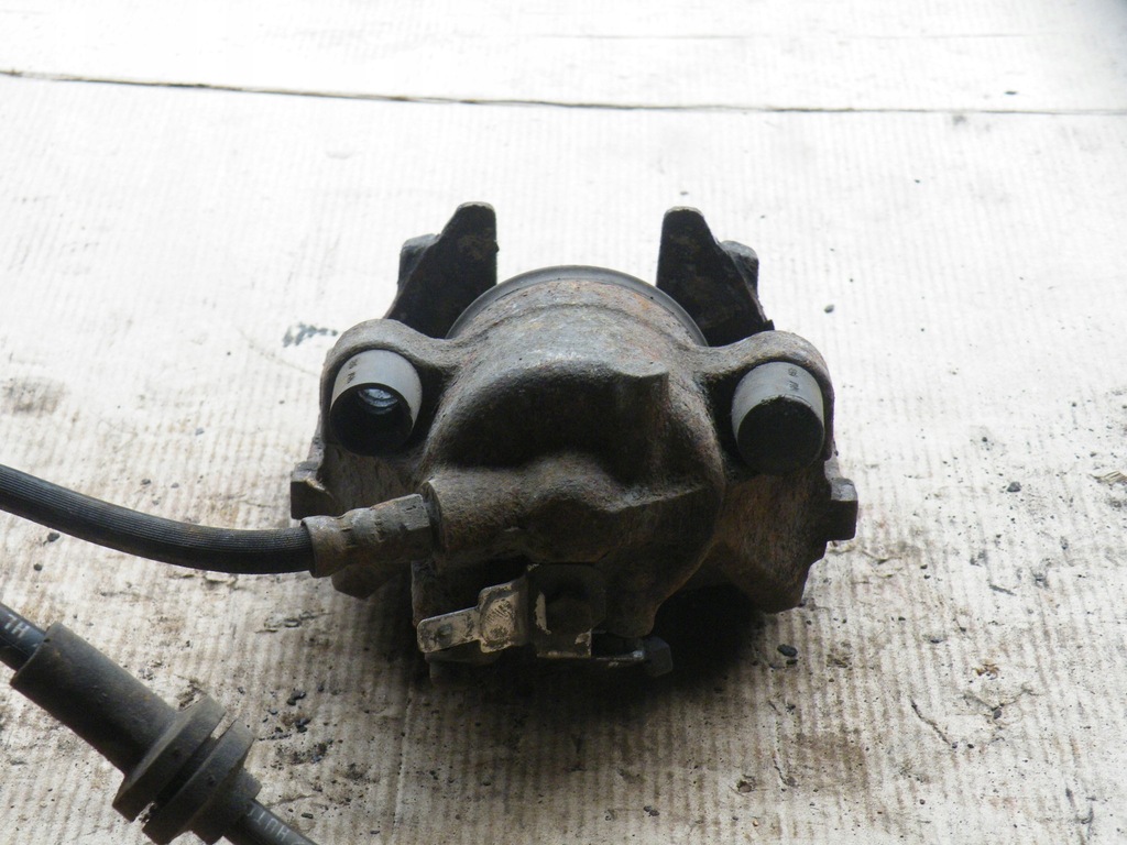 фото №3, Alfa romeo 166 суппорт тормоза правый перед передний