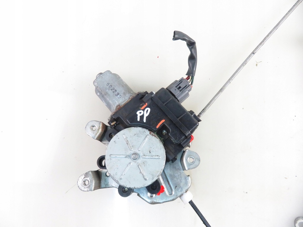 фото №8, Подъемник стекло правый передний mitsubishi outlander i mr573886rh