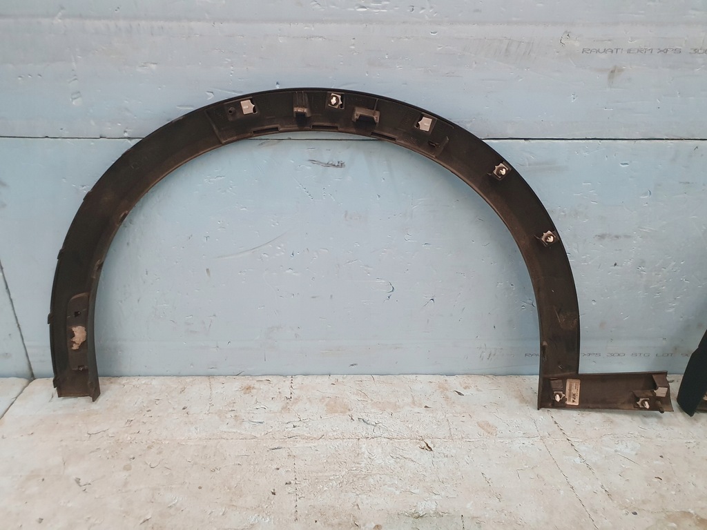 фото №8, Молдинг крыла ford mustang mach-e правая перед + задняя