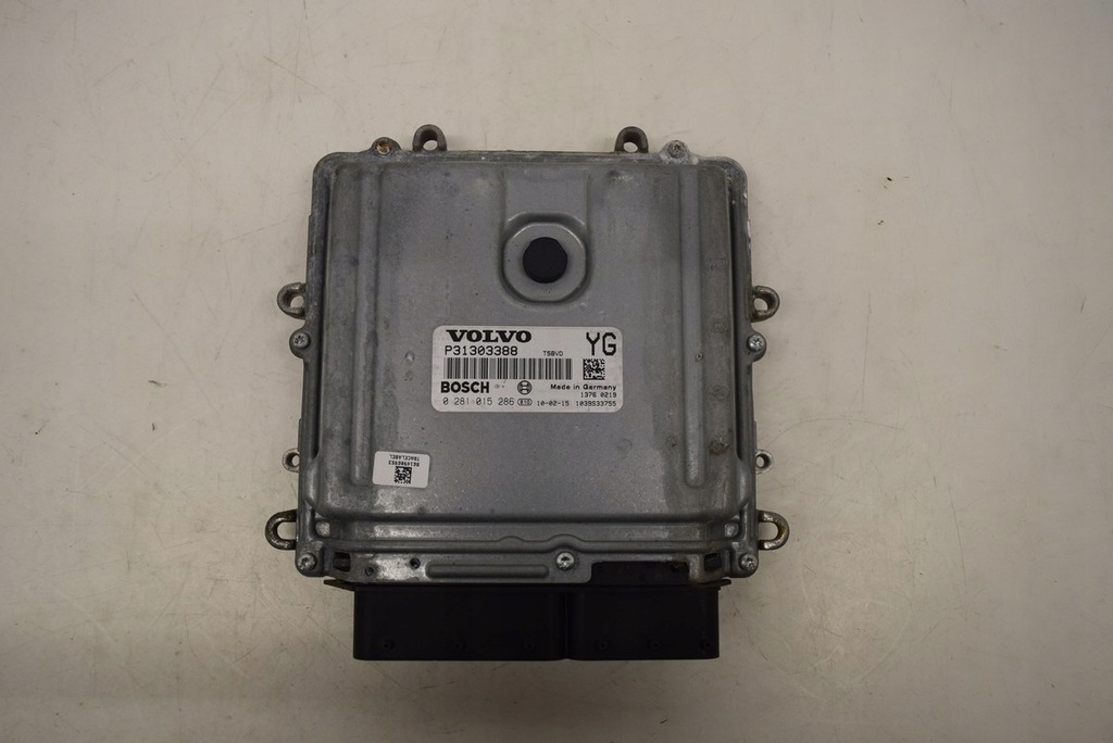 фото №1, Volvo xc70 ii 2.4d бортовой компьютер блок управления двигателя