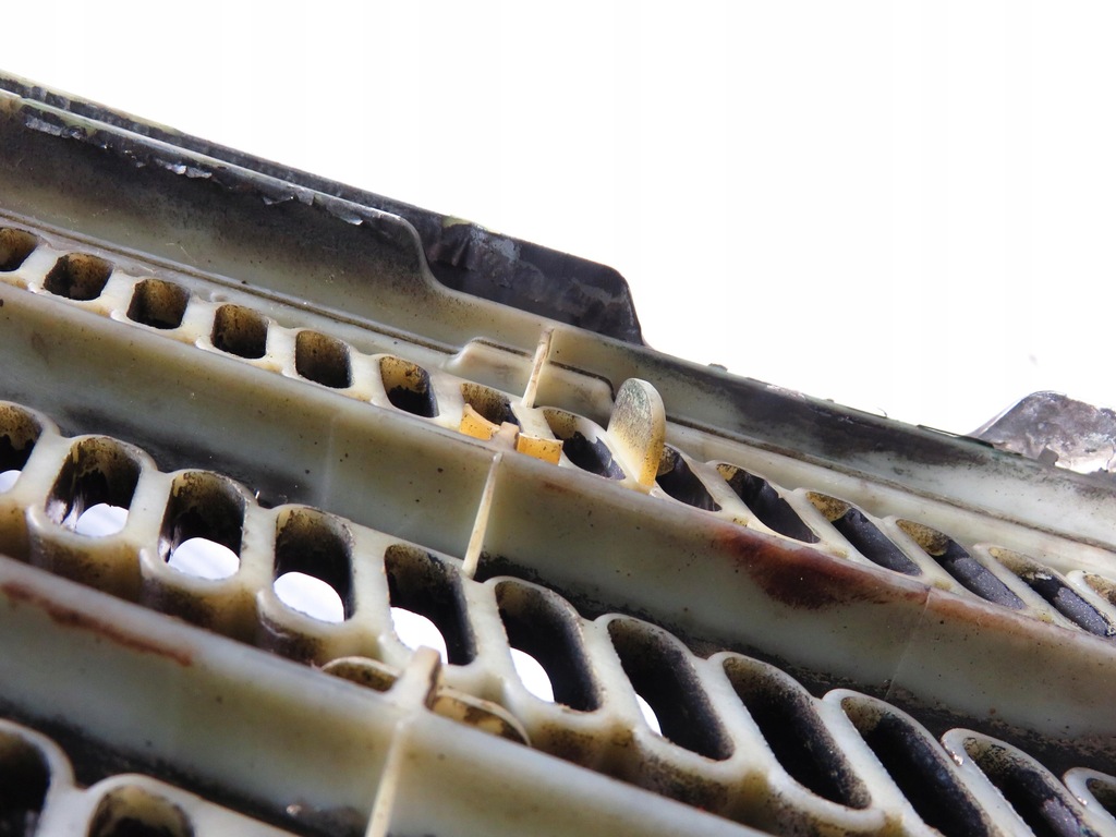 фото №11, Решітка радіатора решітка радіатора lexus is 200