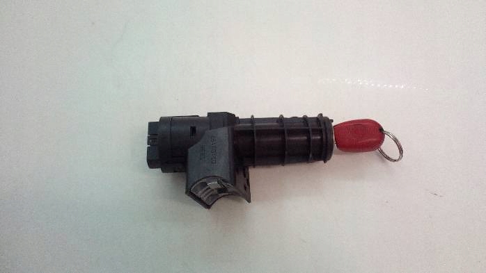 Замок зажигания ключ alfa romeo 156 1,8 b Цена