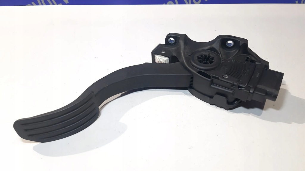 фото №5, Volvo xc70 2011 педали