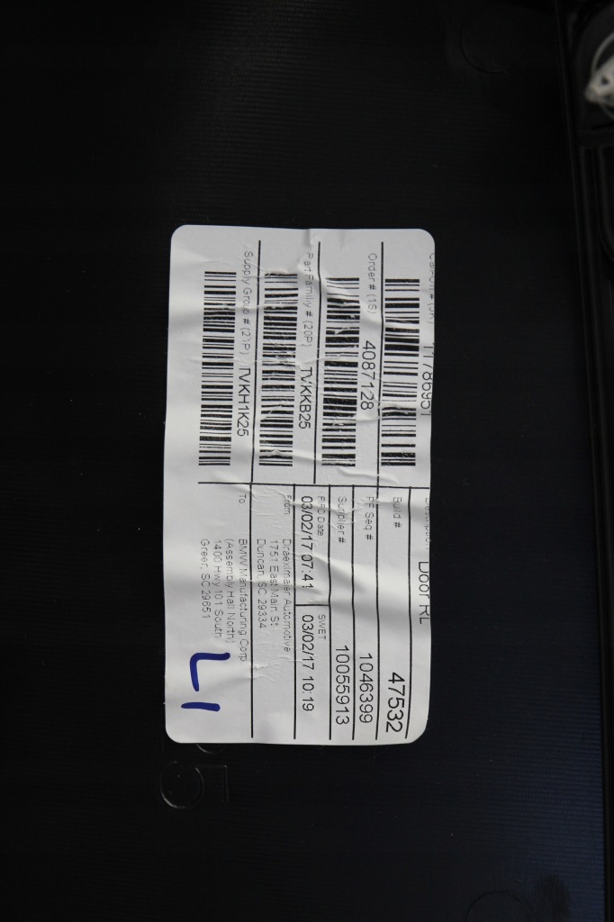 Bmw f25 x3 карка левый  задняя задний амбие́нтное черная кожа Доставка