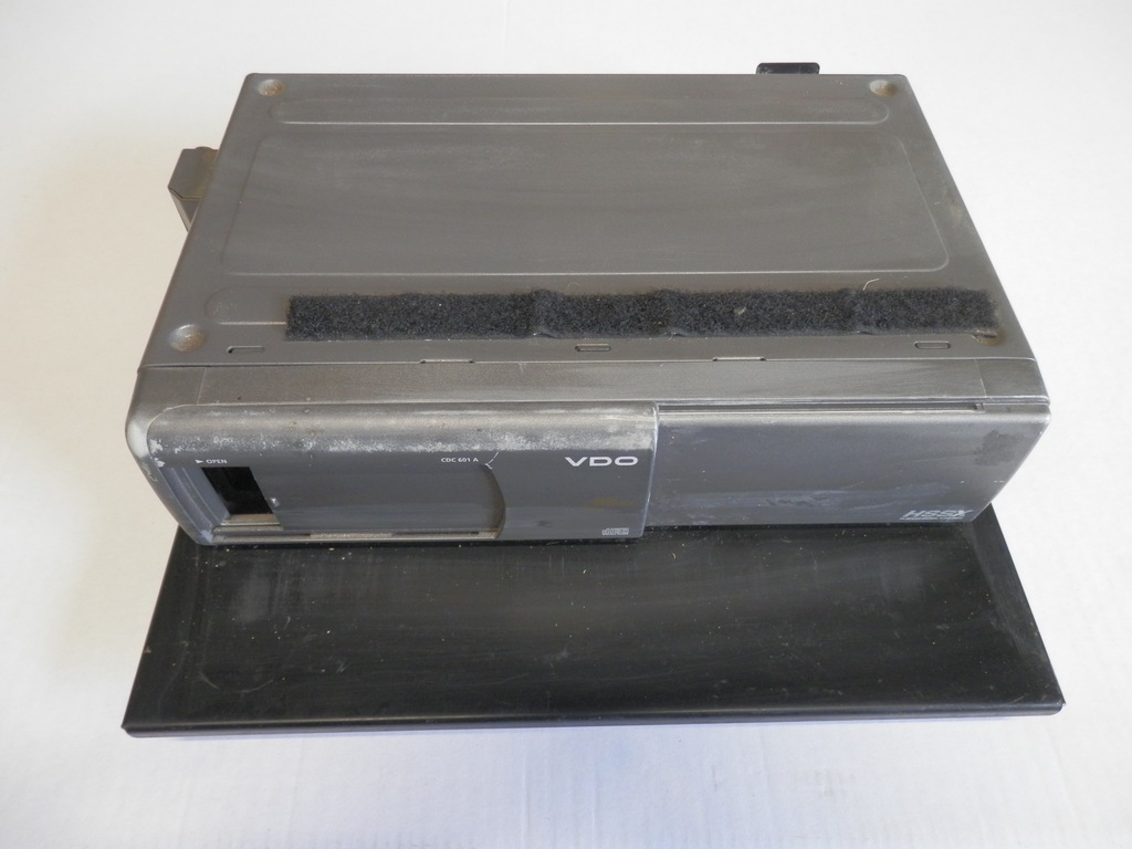 фото №1, Subaru forester ii чейнджер дисков cd 902231106006