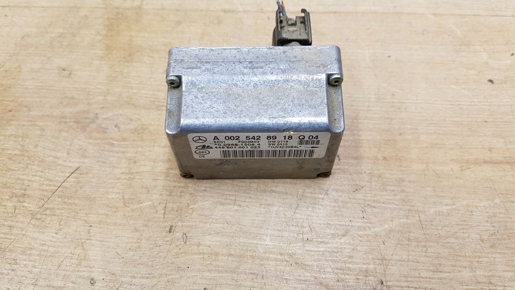 фото №1, Mercedes-benz оригинальный номер a0025428918 датчик esp