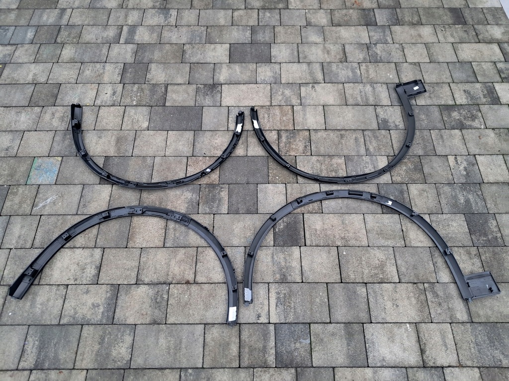 фото №7, Накладки молдинг крыла перед задняя 95c853717n porsche macan 24^