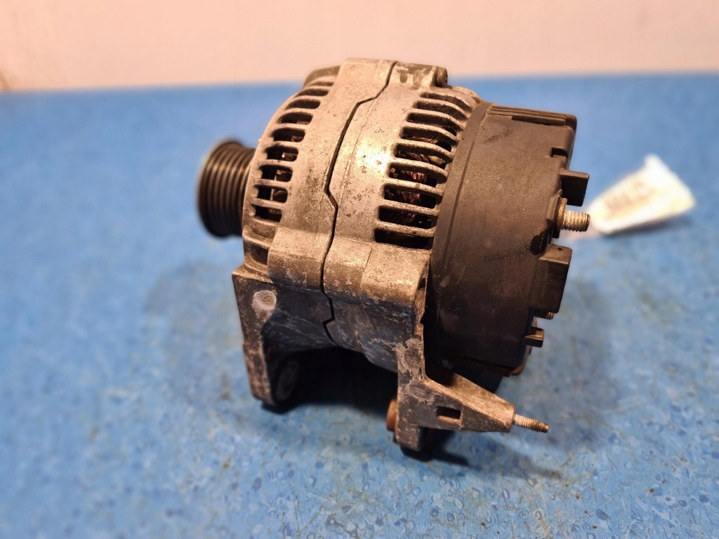 Vw passat b3 1.9 td генератор 028903025e в Украине