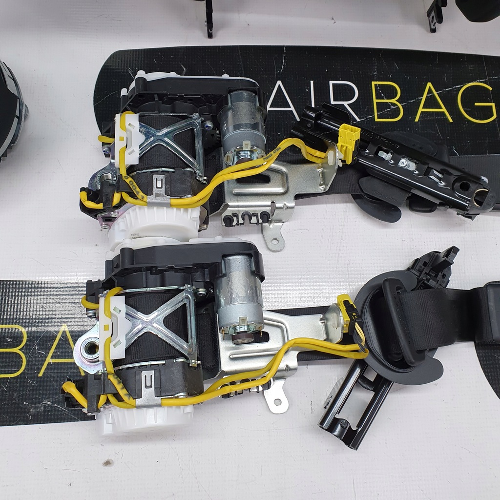 фото №8, Audi a7 4g head приборная панель консоль подушки безопасности ремни подушка безопасности pulpit