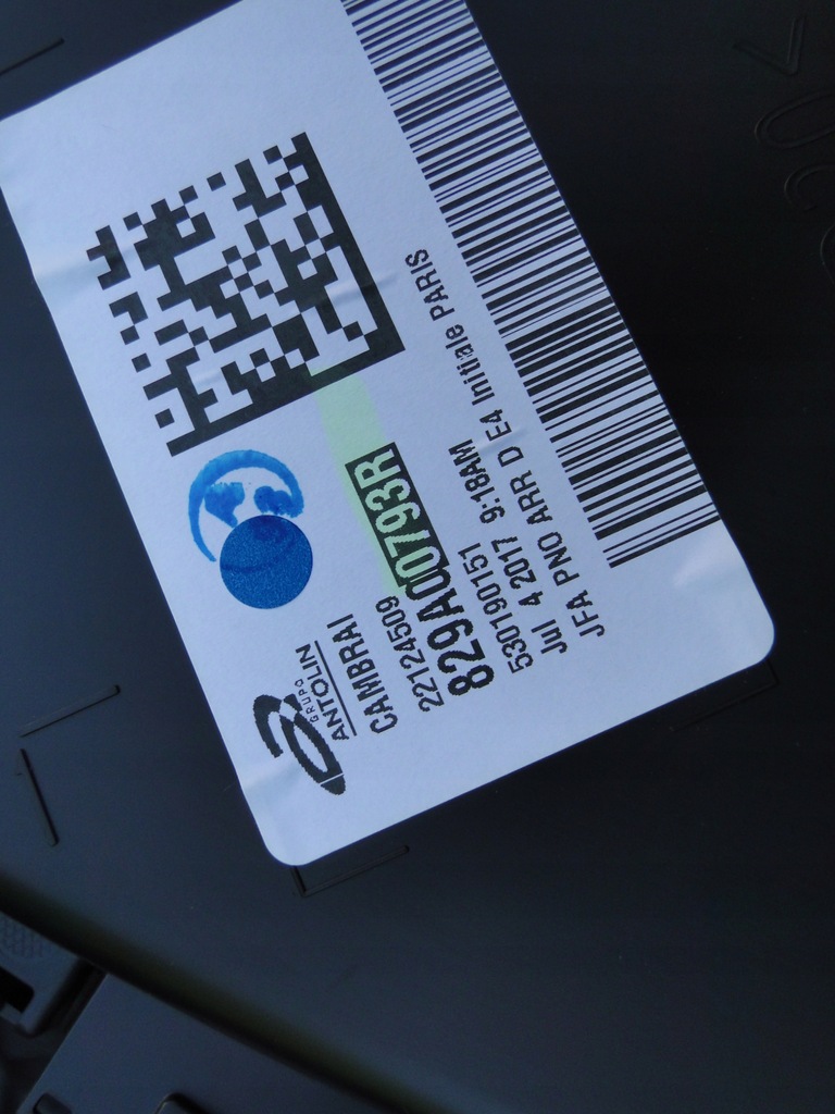 фото №12, Оббивка задня права scenic iv 4 шторка