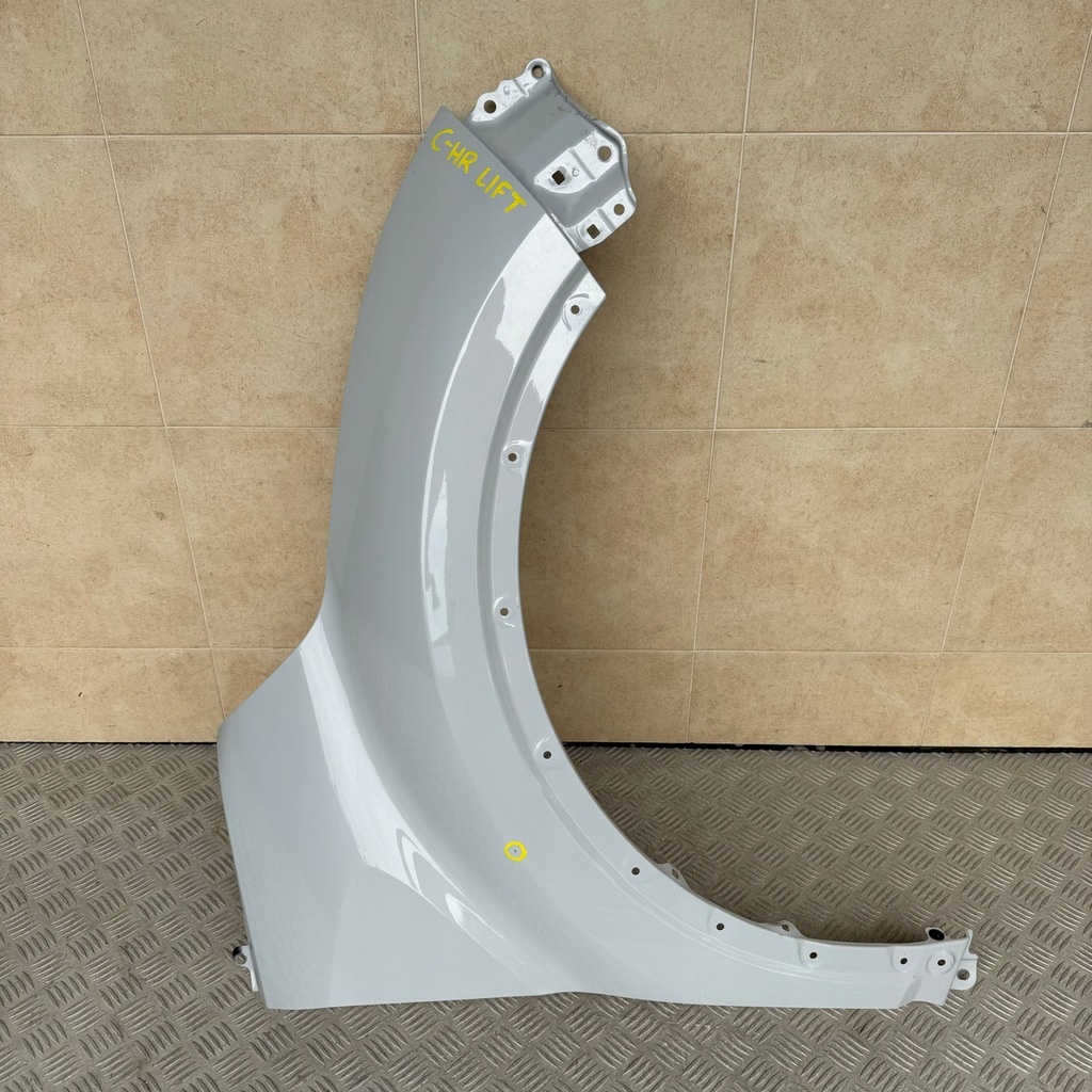 фото №1, Крила передній правий toyota c-hr lift 2023 rok