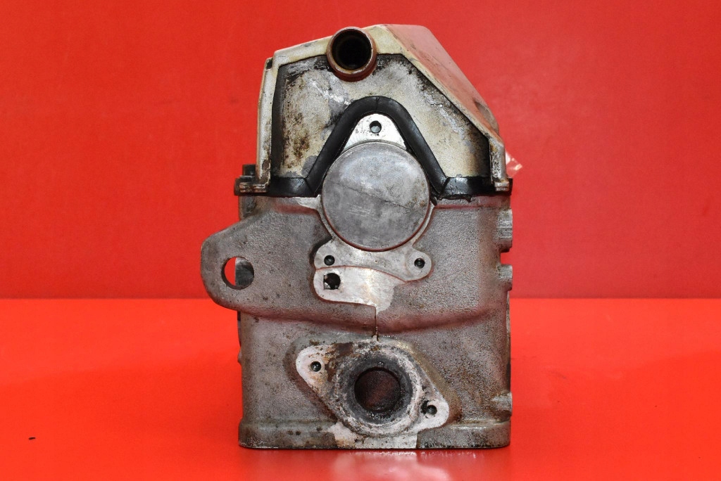 фото №7, Головка двигателя правая 078103373f audi a6 c4 2.6 v6 150 km 94-97