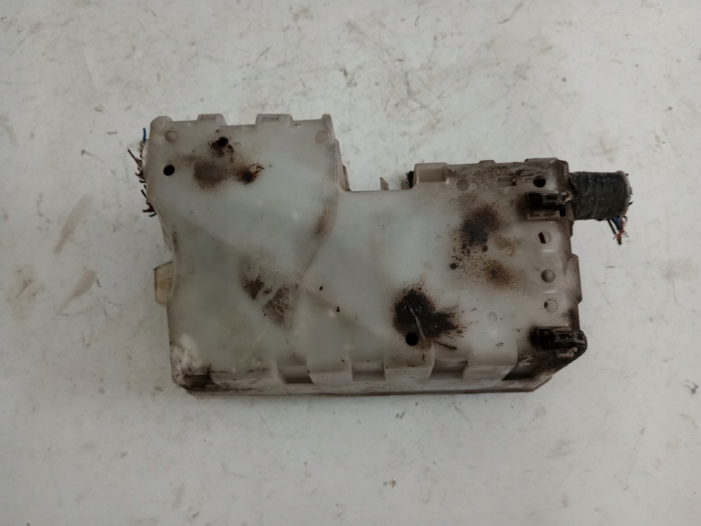 фото №9, Mazda 5 коробка предохранителей 5641-3w v23134-j59-x431 europa