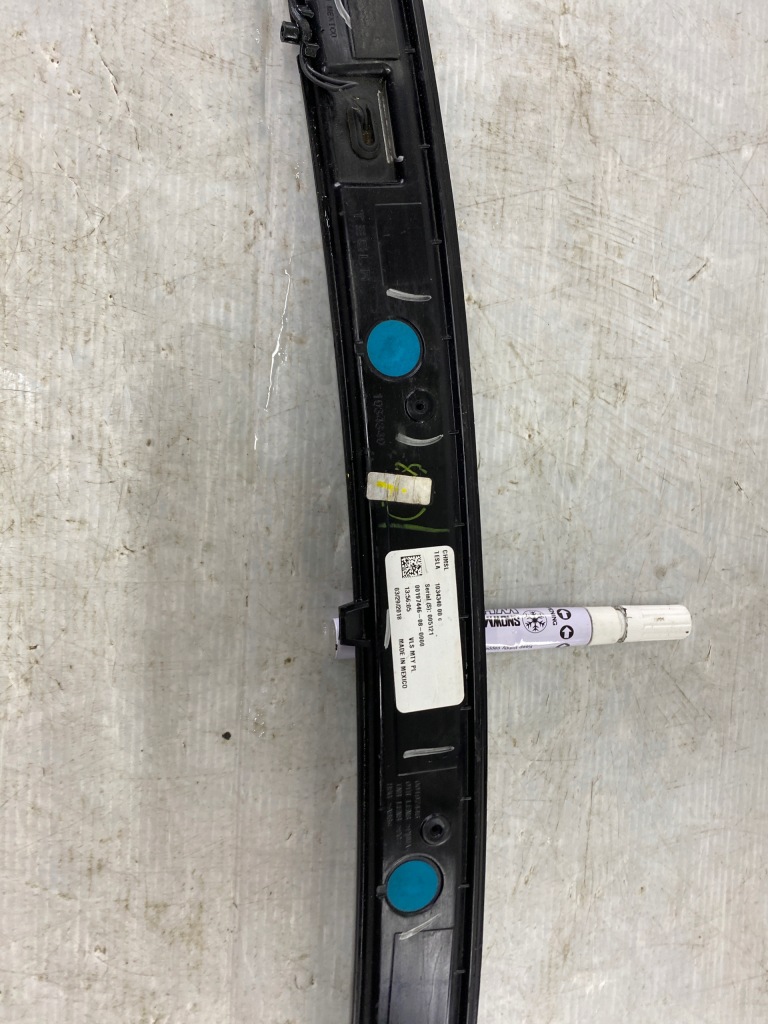 Tesla x третий свет стоп крышка багажника задний  1034340-00 с Разборки