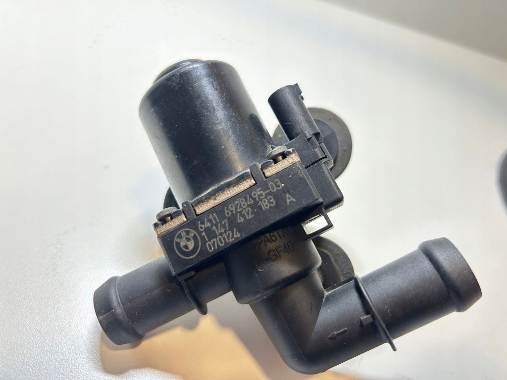 2007 bmw x3 e83 клапан отопителя 6928495 с Разборки