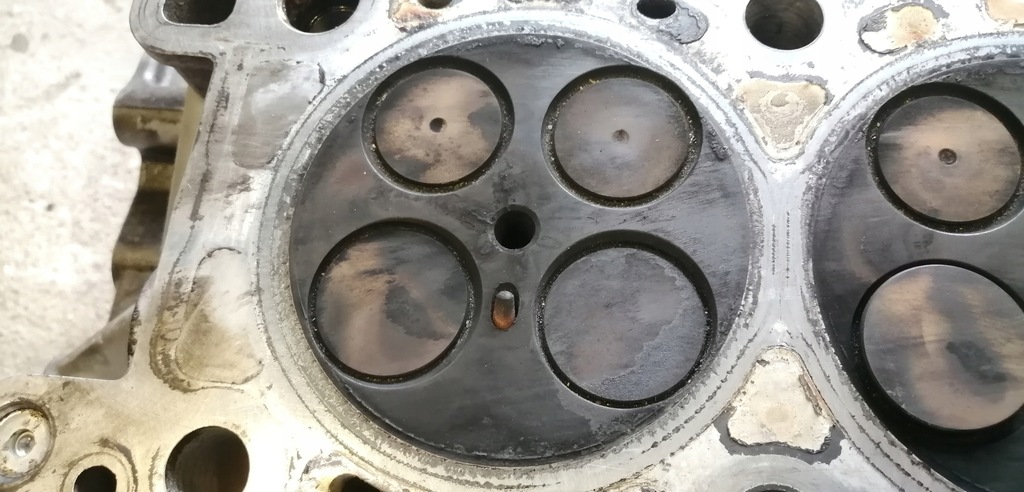 фото №12, Citroen c5 iii 2.7 hdi головка