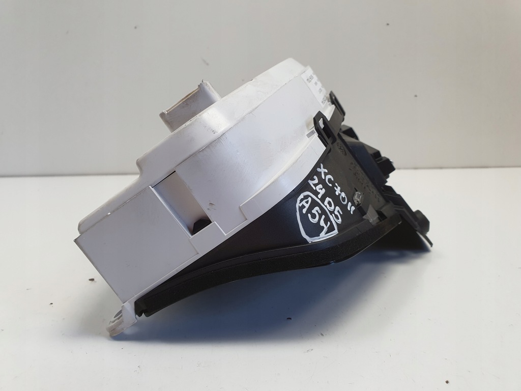 фото №9, Volvo s80 ii v70 iii xc70 ii 2.4 дизель счетчик приборы europa 31270367aa