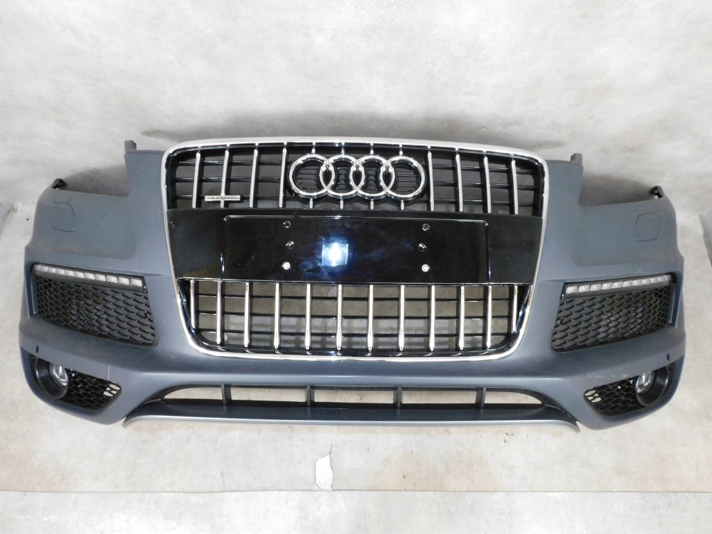 Купити Audi q7 4l рестайлінг  s line бампер перед передній новий підлога комплектний  led