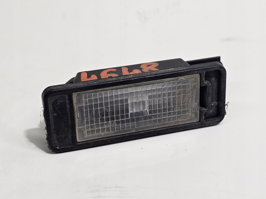 фото №1, Лампа бампера заднего renault twingo iii lift #4648