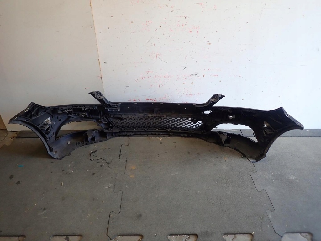 Бампер перед mercedes c-klasa w204 рестайлинг  2011- в Украине