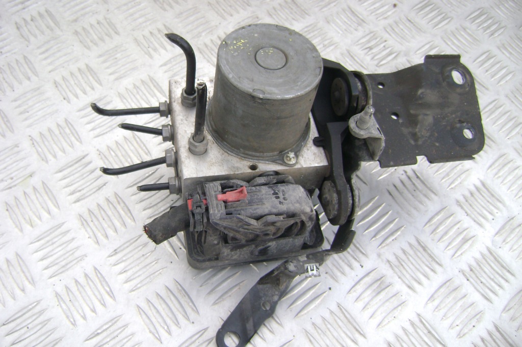 фото №1, Vw polo vi 2g0 - насос abs 2q0614517ad