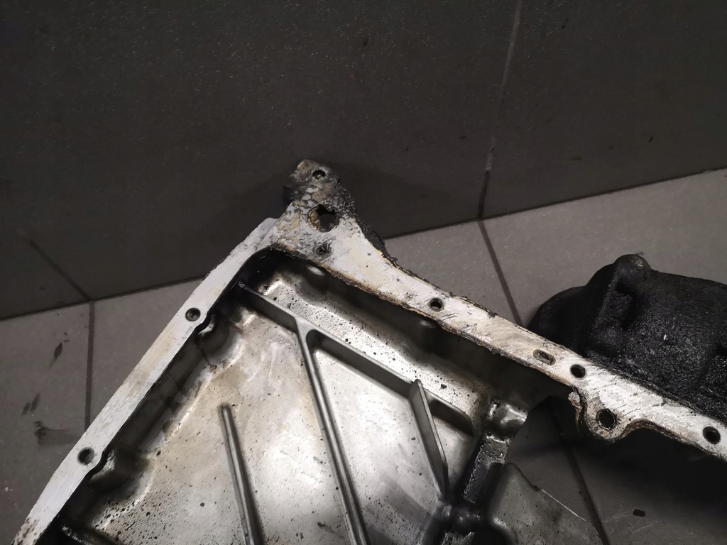 фото №7, Поддон масляная верхний audi a8 d2 2.5 tdi 059103603h