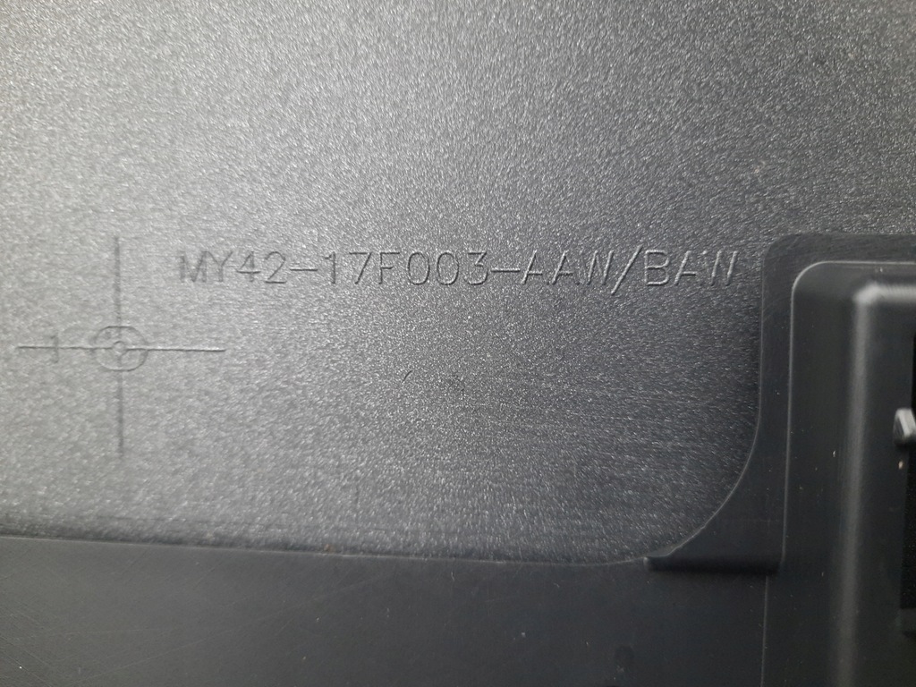 фото №11, Land rover discovery v бампер передній решітка oryg