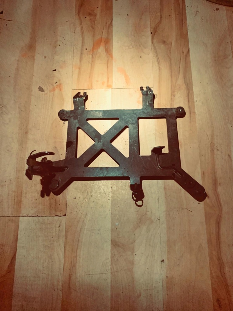 фото №1, Alfa romeo giulia кронштейн кронштейн блок керування 50542790