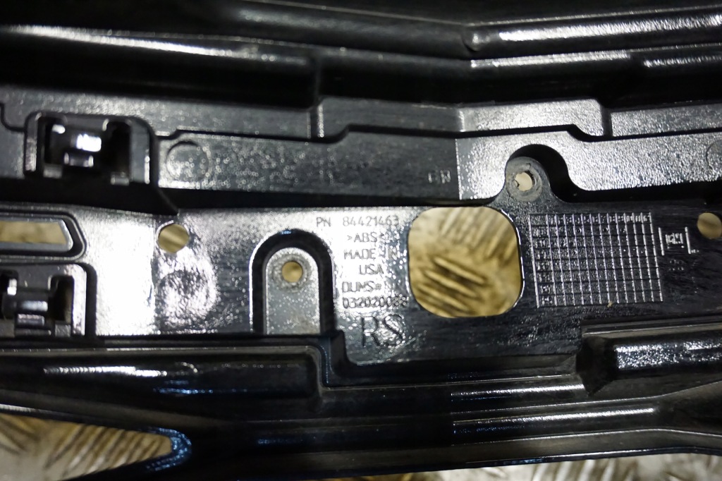 Chevrolet equinox rs 2022 2023 2024 решётка  перед решётка радиатора америка Оригинал