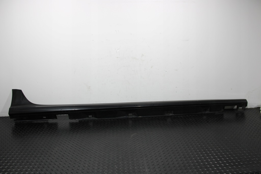 Купити Накладка поріг поріг правий audi a6 c7 4g0 4g9 рестайлінг  4g0853860g