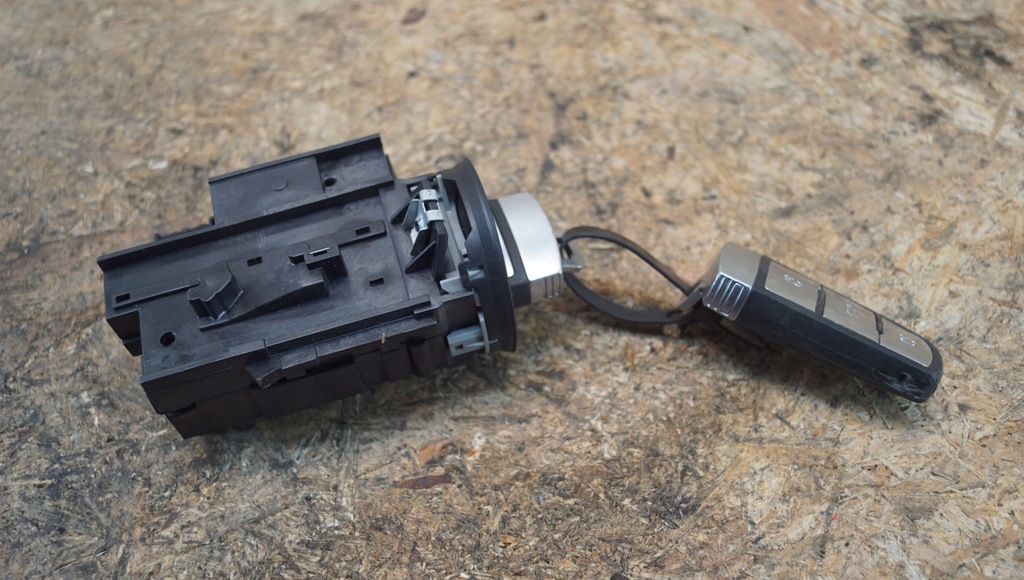 фото №5, Замок зажигания ключи vw passat b7 3c0905843ad