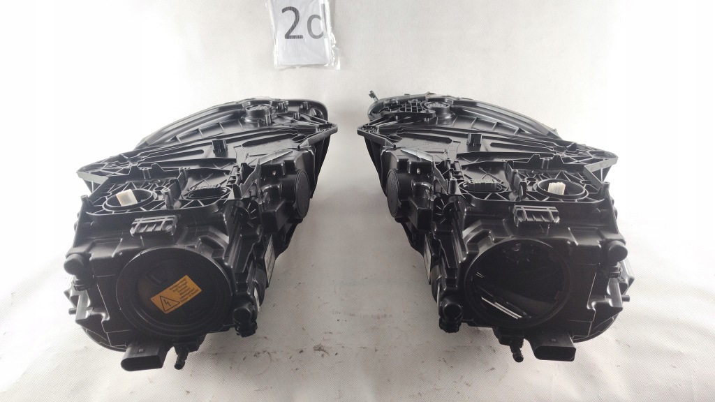 Porsche macan 95b turbo gts ксенон led лівий правий поворотний фара фара Ціна