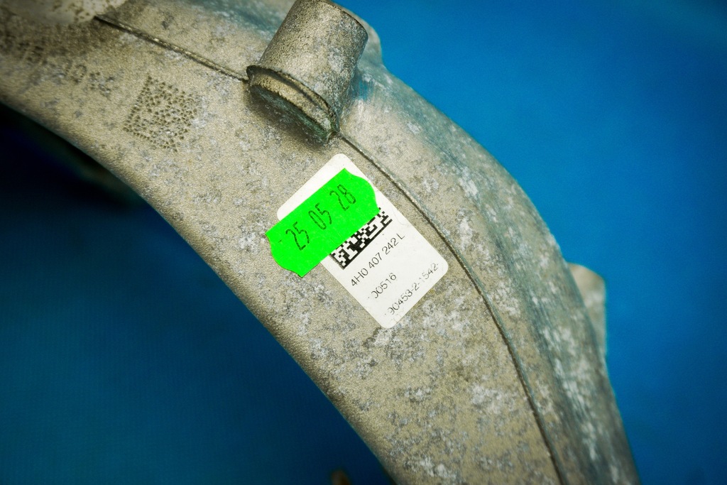 фото №7, Поворотный кулак колеса перед правая audi a8 s8 4h lift 4h0407254l