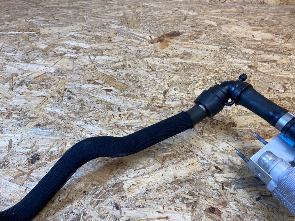 фото №10, Радиатор кондиционера opel e-corsa f peugeot e-208 ii 9831600480 2019-