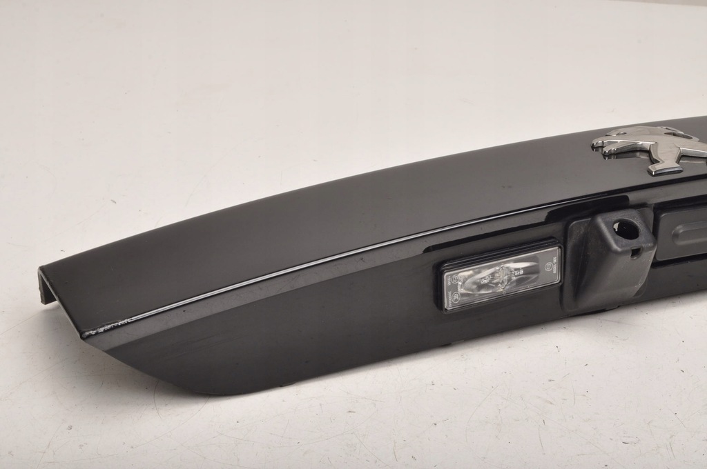 фото №9, Peugeot 2008 ii накладка молдинг кришки 9828080180